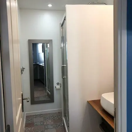 Accostage Vieux-Port - Appartements & Parking En Option La Ciotat Exterior photo