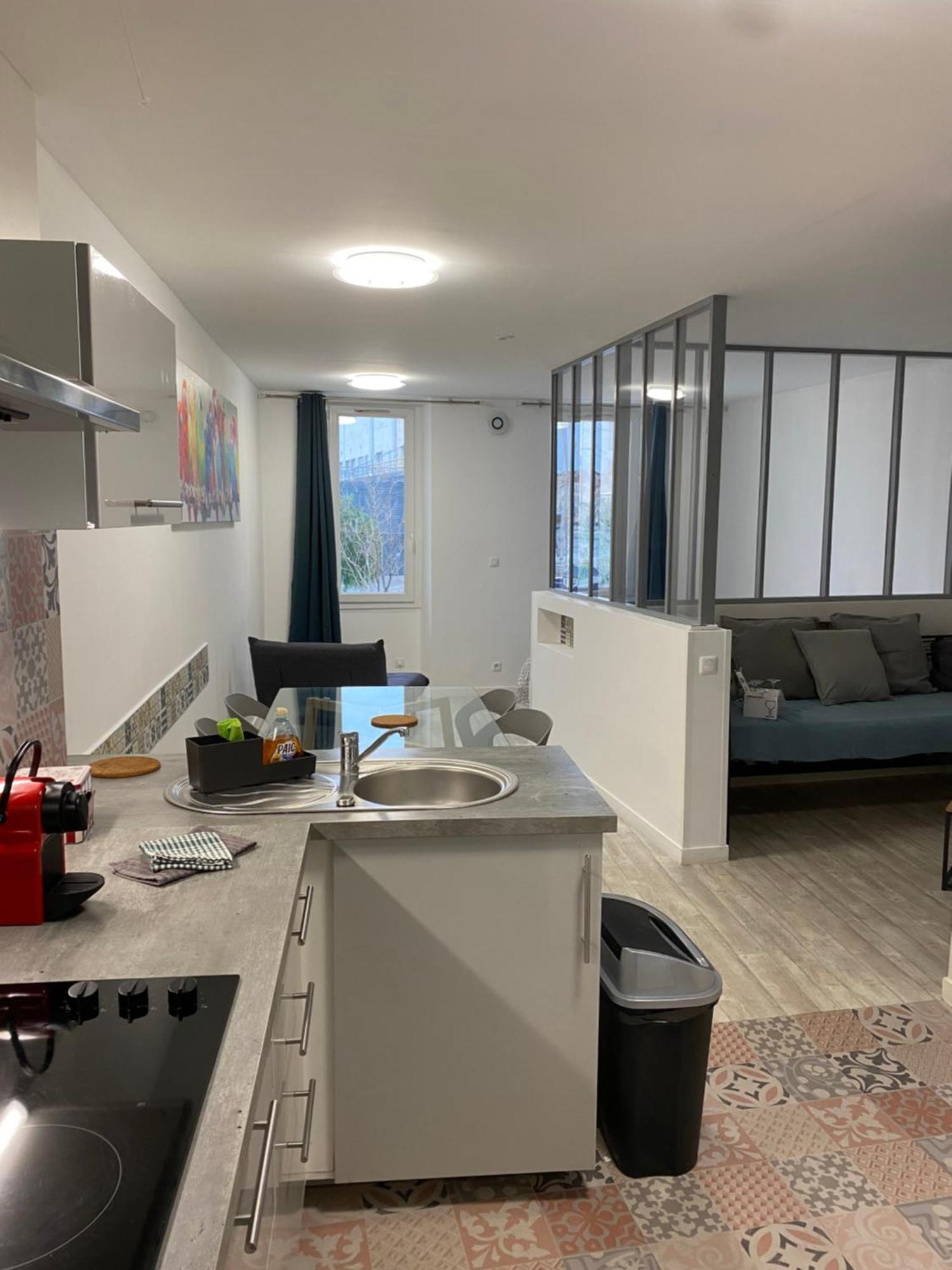 Accostage Vieux-port - & Parking En Option *